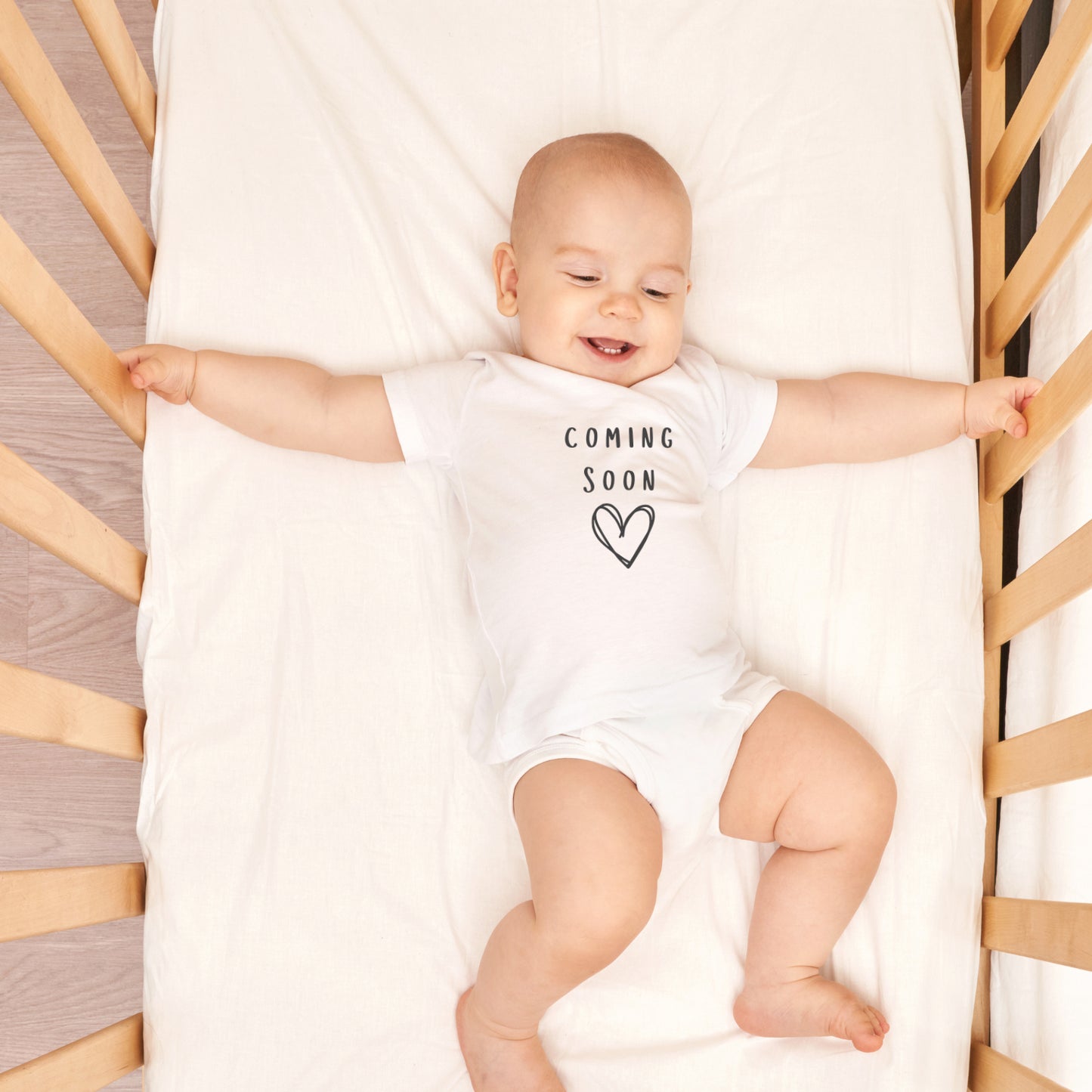 Pregnancy Announcement Bodysuit – Baby Reveal Gift for Dad & Grandparents