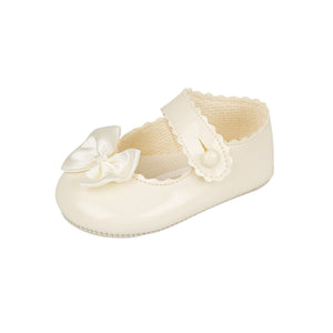 Baby Girls Shoes - Soft Soled Leather Bow - UK 0-4 - Made in Britain - Ivory